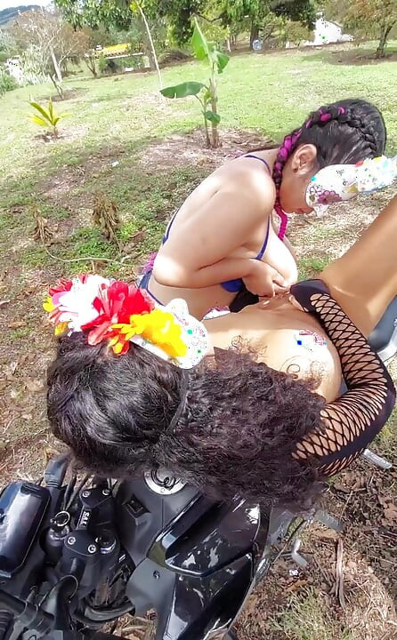 Photo Session Ends in Outdoor Lesbian Sex
