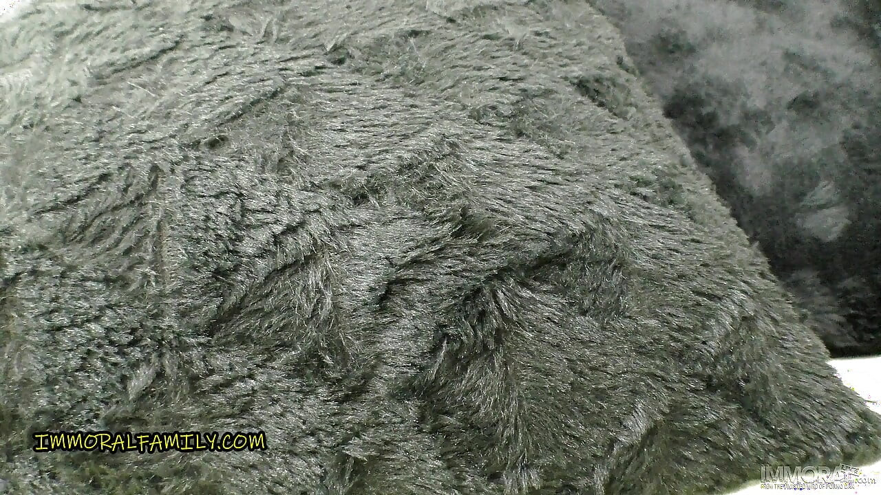 할로윈에 악마의 sis에 속아 배다른 오빠! - 2부 - 부도덕한 조상