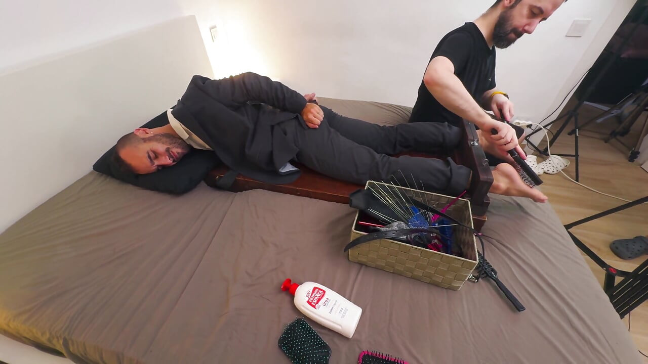 Yuppie Punished in Bed