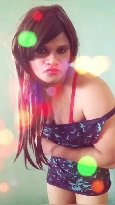 Indian sexy Ishika Thakkar dance indian Girl