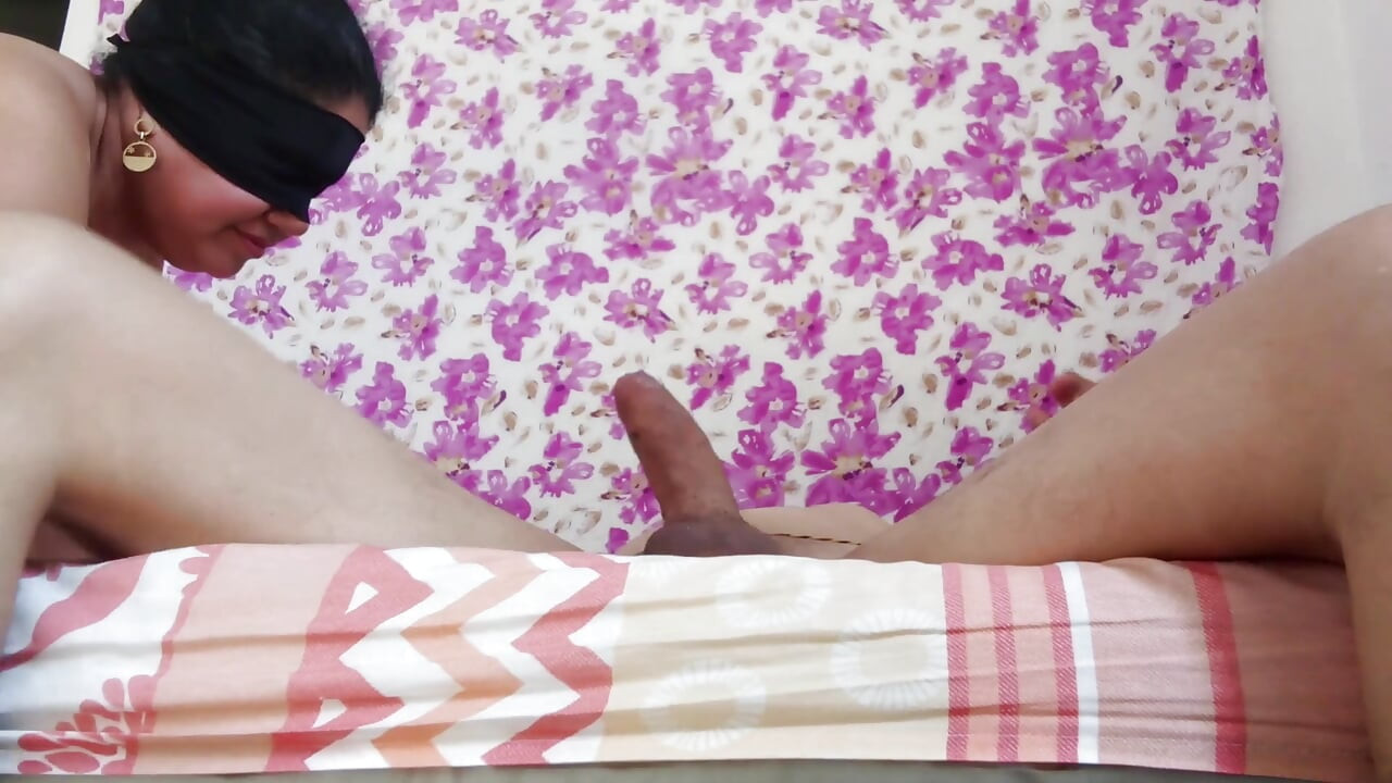 Pretty Breast Babe Deep Throat