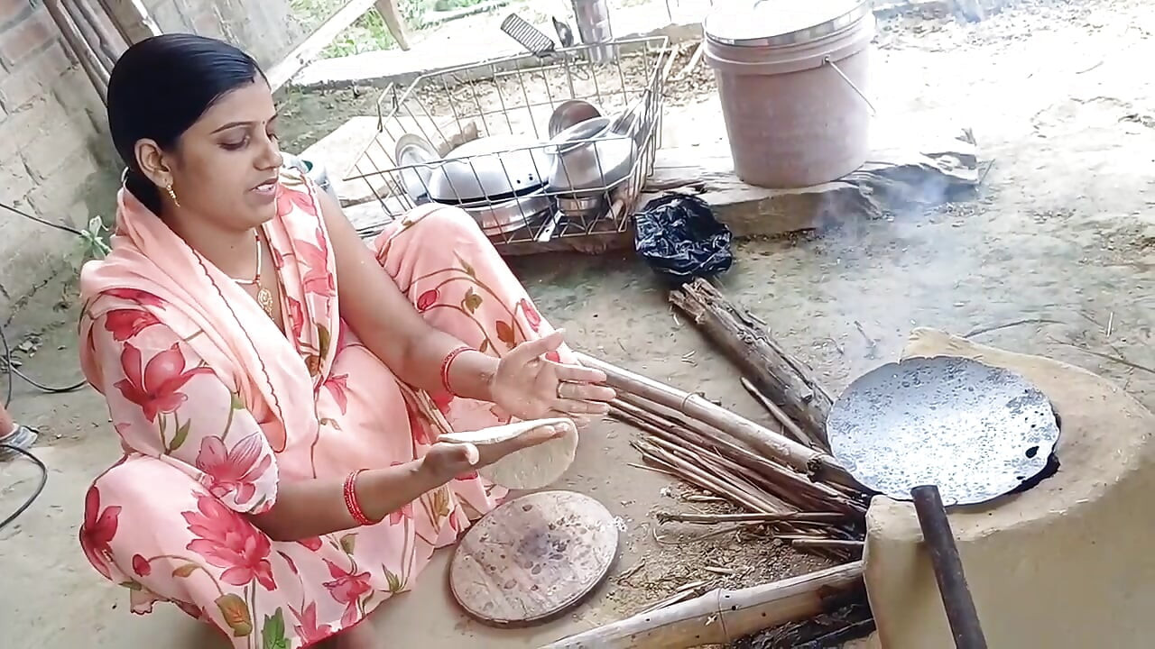 Cumnata din satul Haryanvi, India, futută cu o pula mare și groasă
