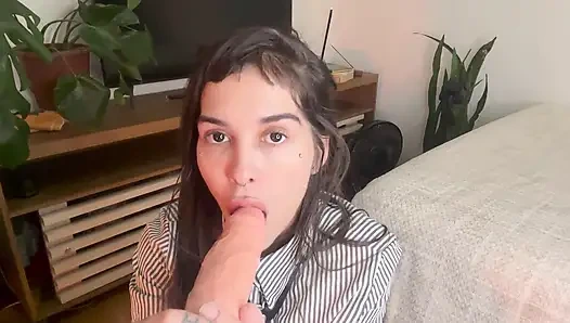 Nika удовлетворяет своего бойфренда