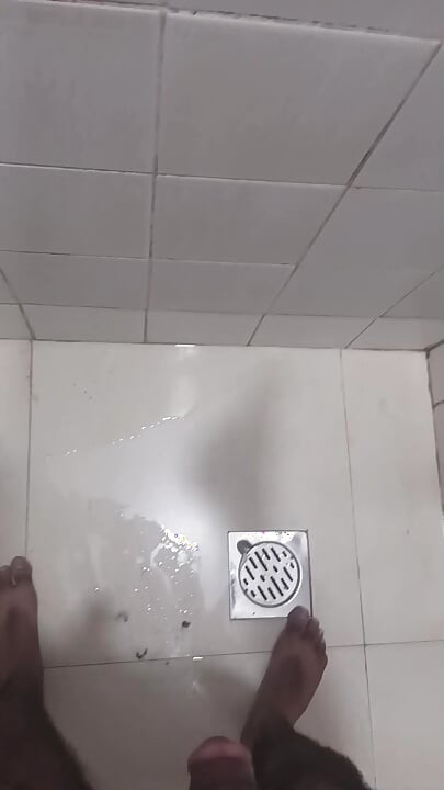 बड़ा लंड मुँह में वीर्य