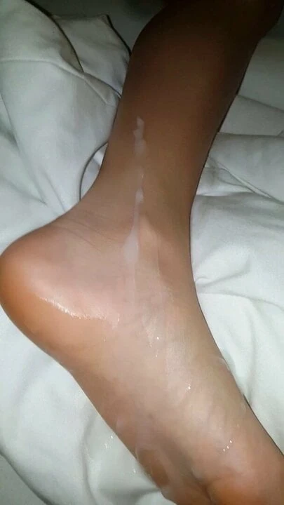 Cum on my ex GF soles and legs
