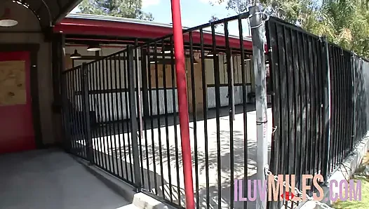 Slutty brunette fucked by a ghetto BBC