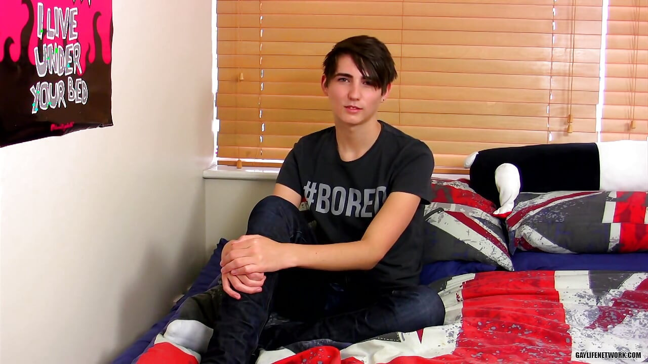 Emo Boy Shoots His Load