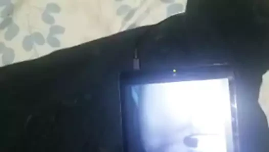 Cum haraç için bir kik arkadaş