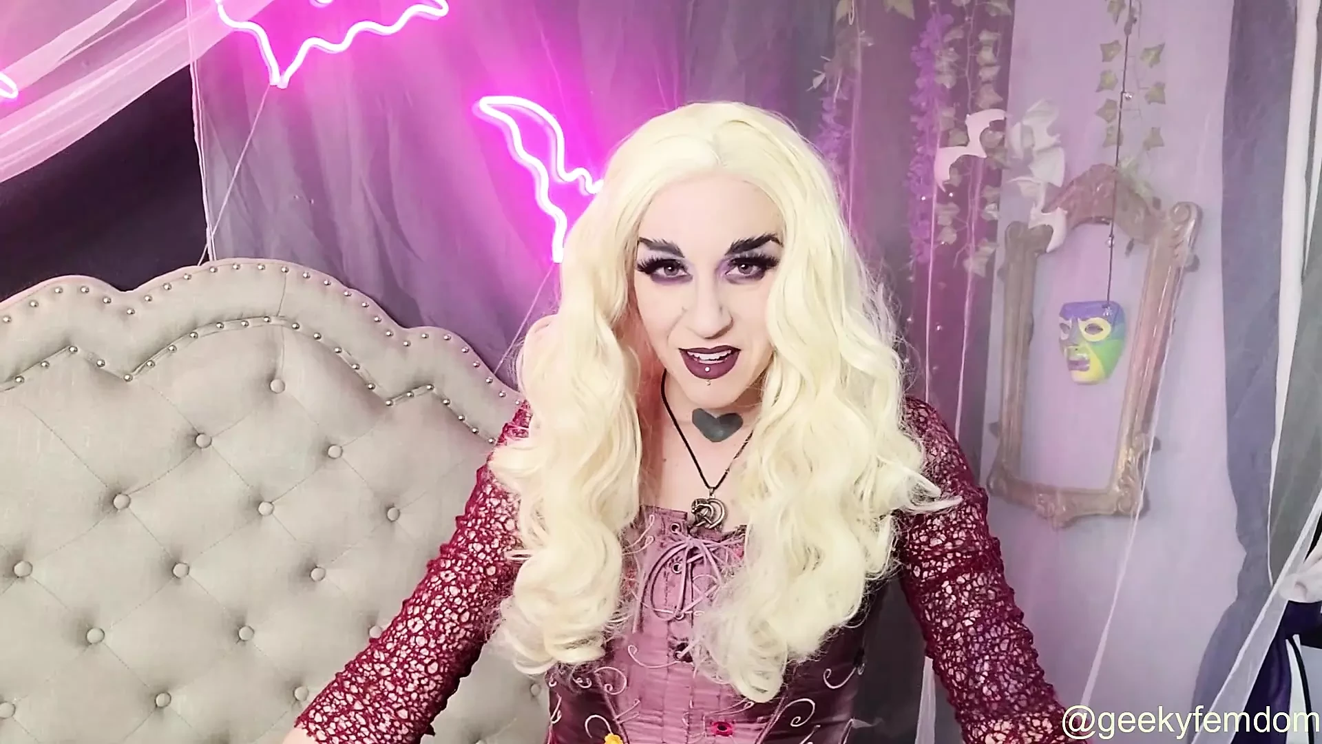 Hocus Pocus rampage на comic con virgins