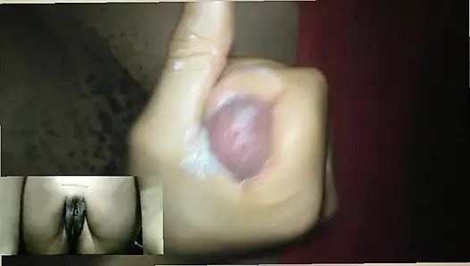 Görüntülü görüşmede mastürbasyon