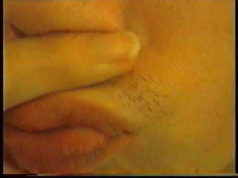6 - Olivier Hand and Nails Fetisch Handanbetung (2004)