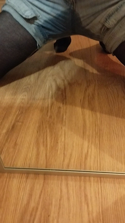 I cum in my pants from vibrating dildo