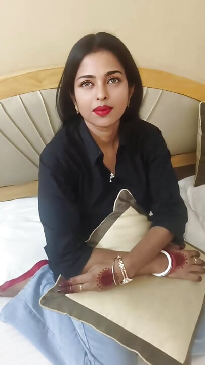 S-235. Aishwarya bhabhi fickt im hotel