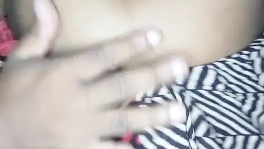 Suami hot india dientot habis-habisan sama suaminya