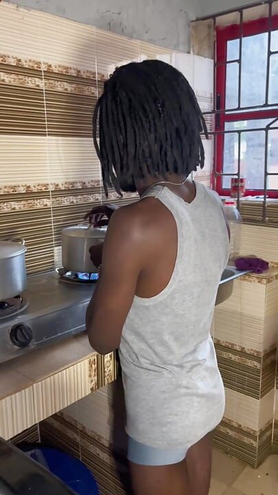Deal with My Pussy While Cooking