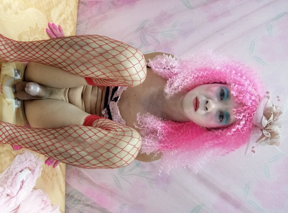 Oanh Le shemale wearing sexy porn selfie