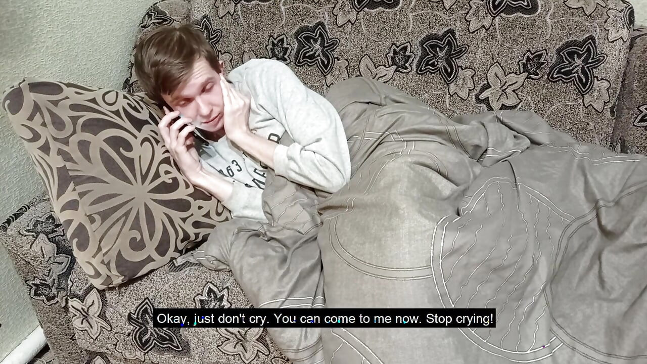 A vékony lány durván és keményen szereti