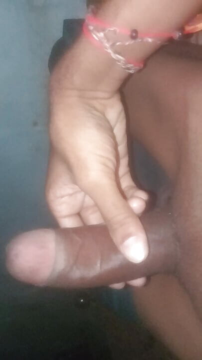 Indian desi boy big cock mastrubation