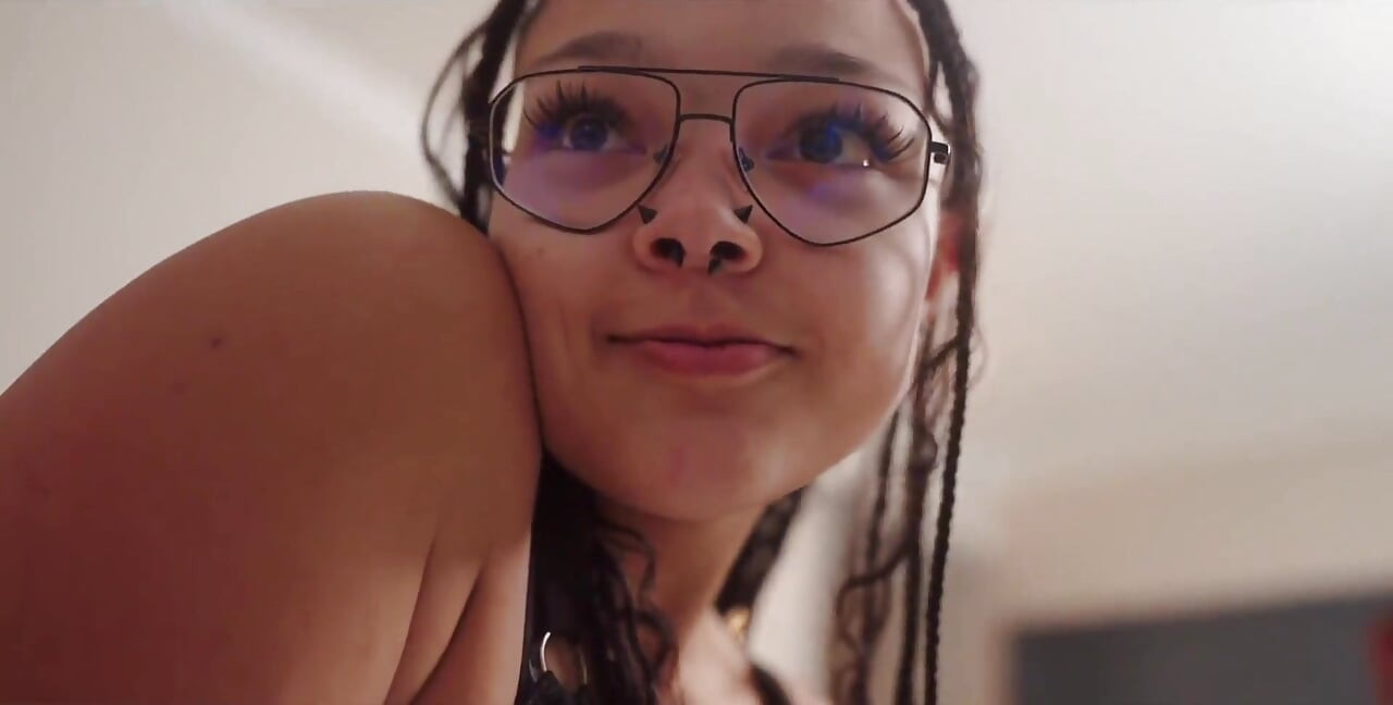 Black Teen Step Daughter Shares a Hotel Bed with Step Dad and Seduces Him Into Breeding Her X Realmaxxxsteele
