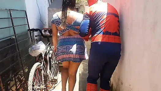 Cospley Alex Lima Büyük Ve Kalın Horoz Örümcek