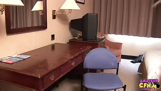 Paylaşan üvey kız kardeşler