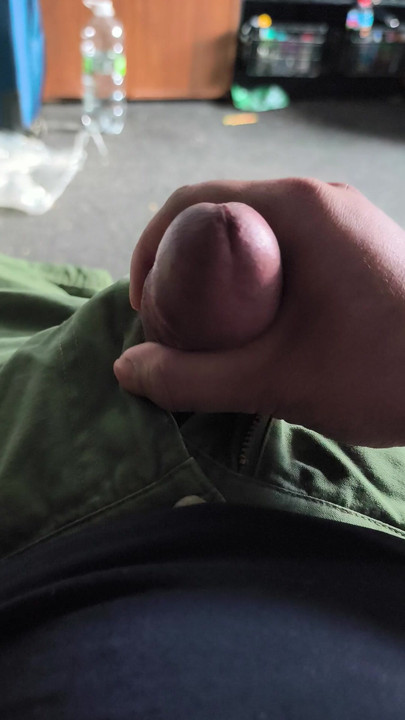 Handjob time in room alone