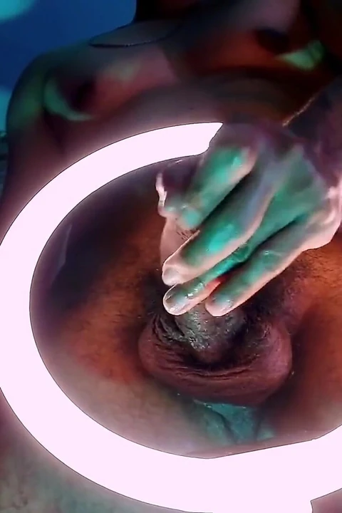 Play of Light in a Delicious Masturbation