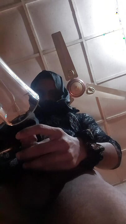 Hintli ateşli travesti anal seks