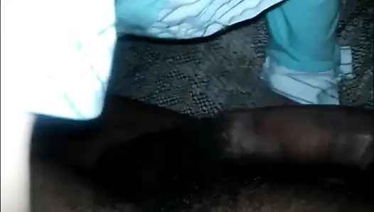 Lil Mary делает мне минет, пока я писаю