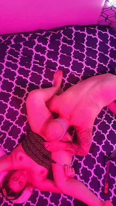 Skycam surprinde o mamă sexy futută după petrecere de un tip oarecare.