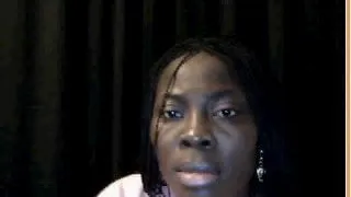 african woman quickly bates on cam