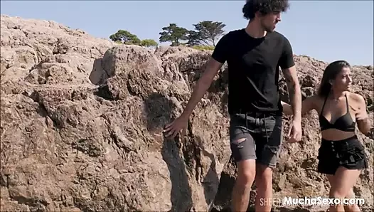 Girl on the Beach MuchSex