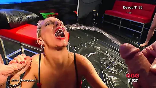 Ggg John Thompson - Jaqueline Mia Nicky Wild Pissing