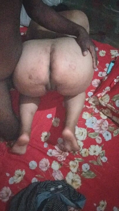 Blowjob sexy couple in room video