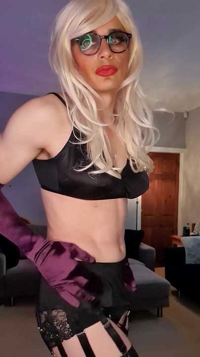 I am terrible for buying lots of different colours, which do you like better?