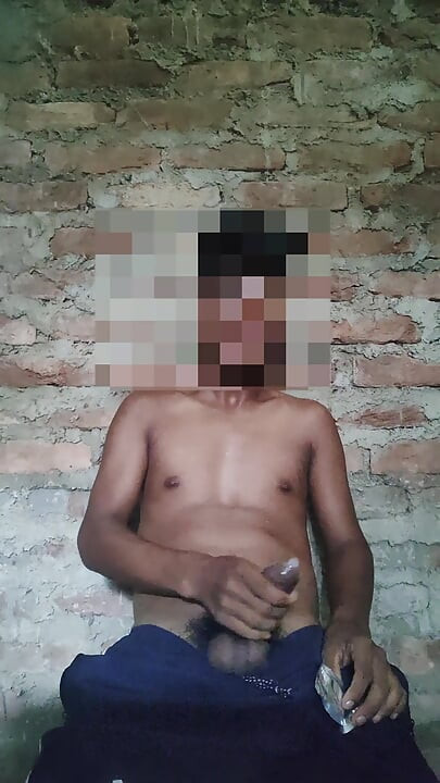 Evde twink mastürbasyon