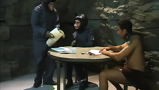 Пленник своей бархатистой попки