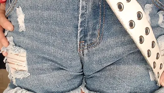 Jean Short Cameltoe