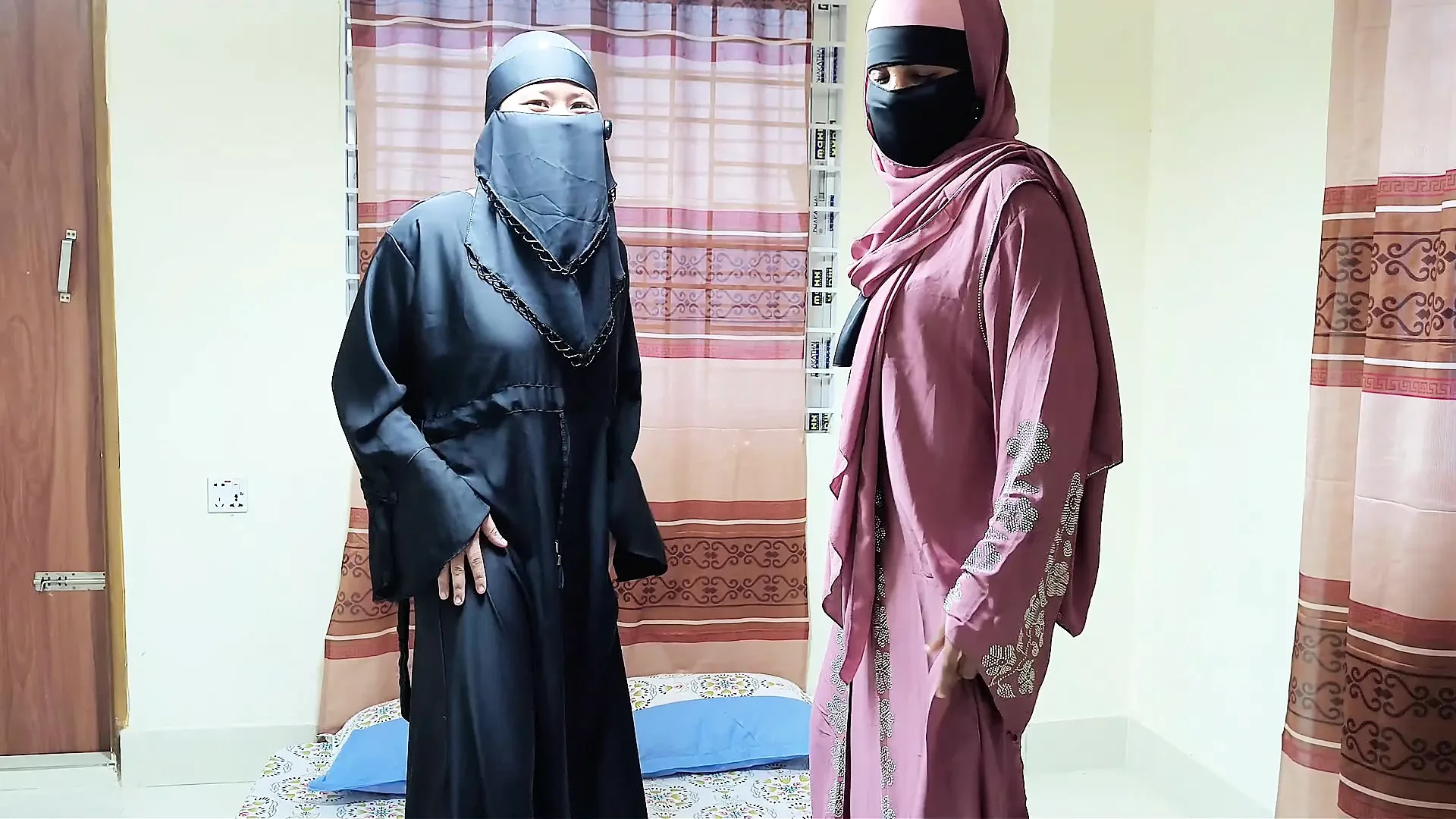 Indian muslim big ass hijabi housewife fucking hard by stranger clear bangla audio