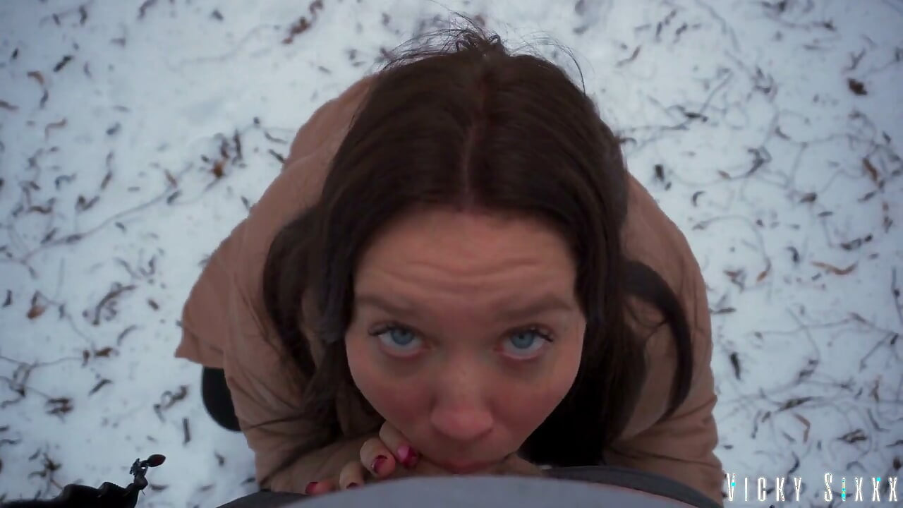 Winter Outdoors Cum Eating Blowjob