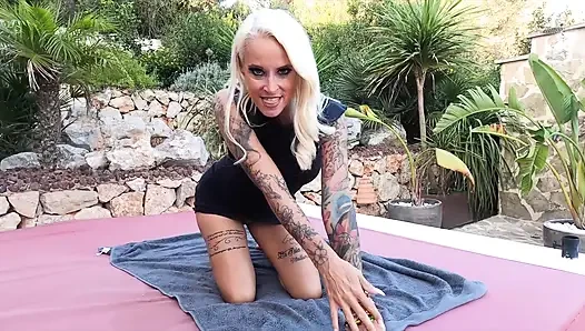 MILF Worship! Hot MILF Get You to Cum!