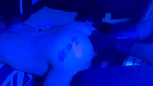 Грязный темный фистинг