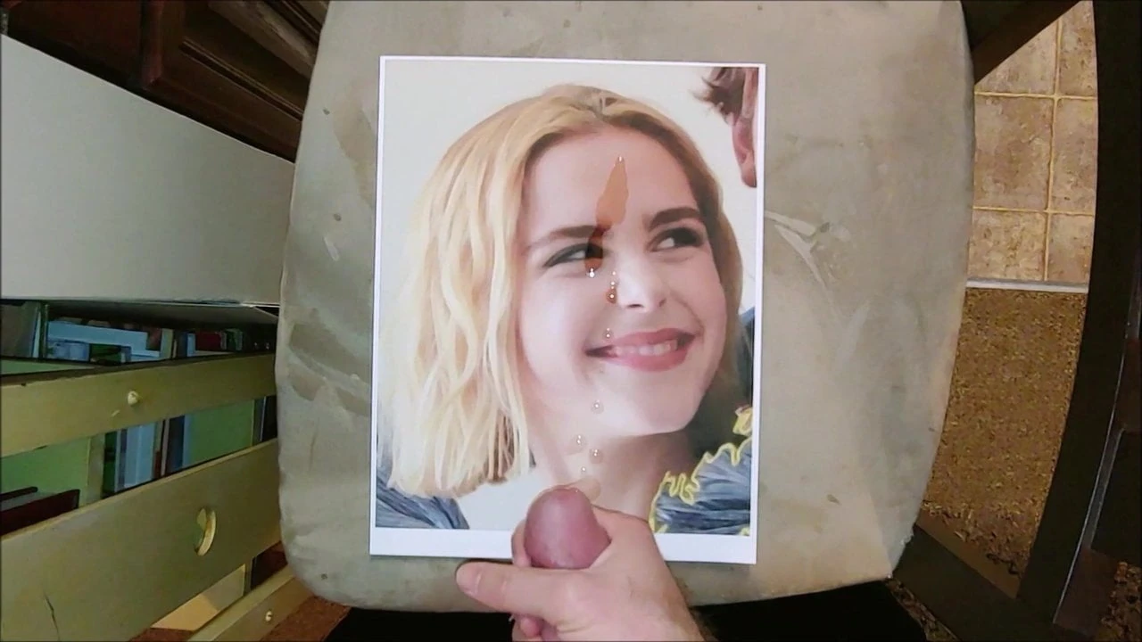 Kiernan Shipka Cum Tribute 011