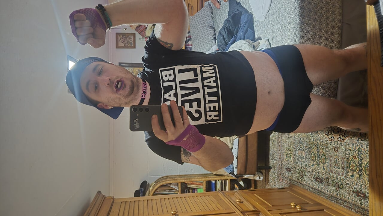 ブラック・ライブズ・マター、あなたたちの力は人々に捧げ、私の尻を振っている