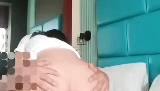 Doing it with my virgin girlfriend part 2