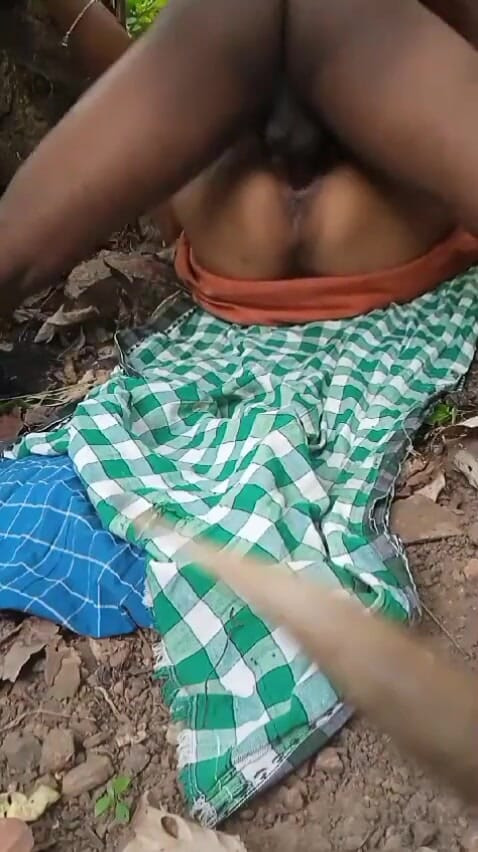 Today sister-in-law got in the jungle, desi village Indian hot discount | Clip 1