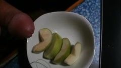 Mein spermaueberzogener Apfel