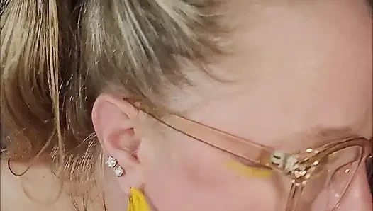 Gırtlak goblin ep - 97 inek amatör oral seks döl gırtlağına boşalma