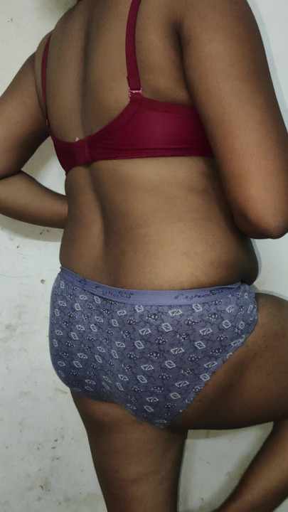 Desi hot aunty