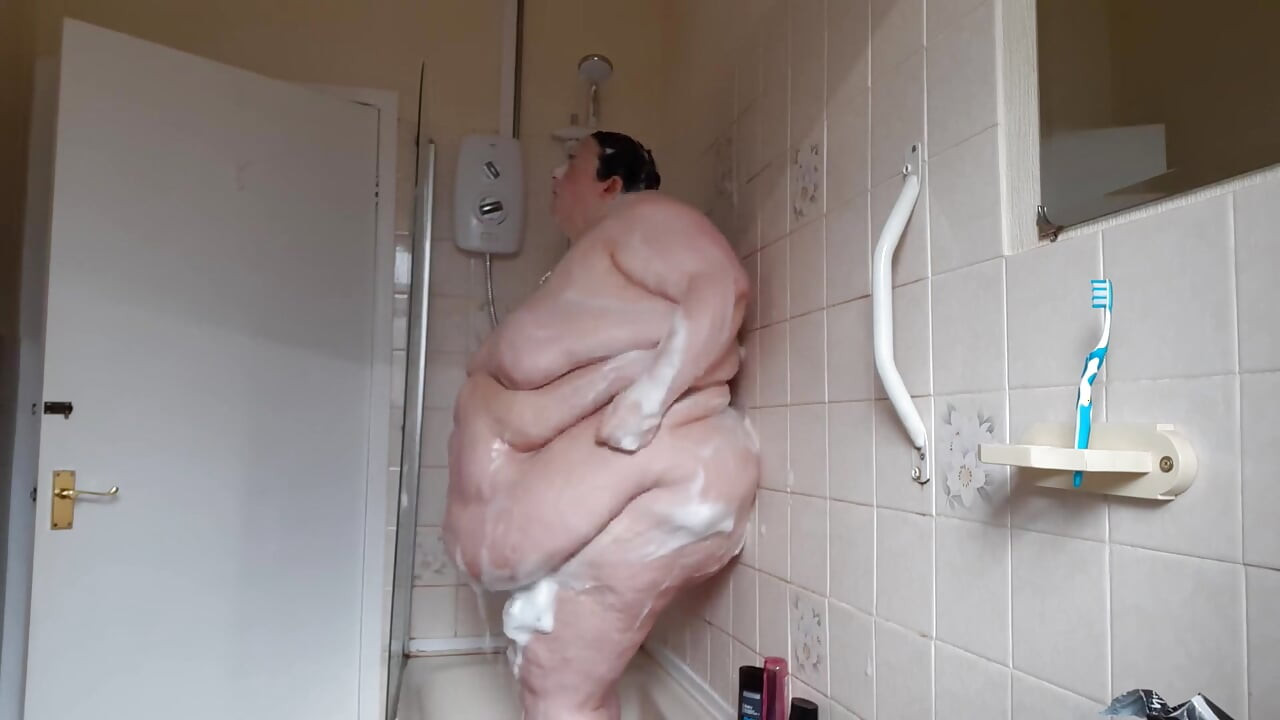 SSBBW Lady Brads shower & belly jiggles